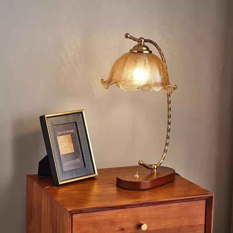 Retro Wood Desk Lamp Vintage-Inspired Design with Warm Ambient Lighting for Home and Office